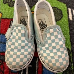 vans slip on shoes